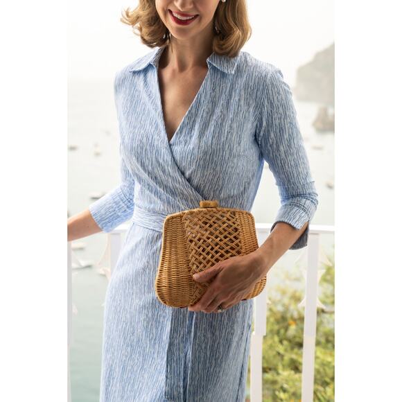 J.McLaughlin Women’s Verte Dress Size M Midi White Blue Catalina Cloth Coastal - Picture 2 of 16